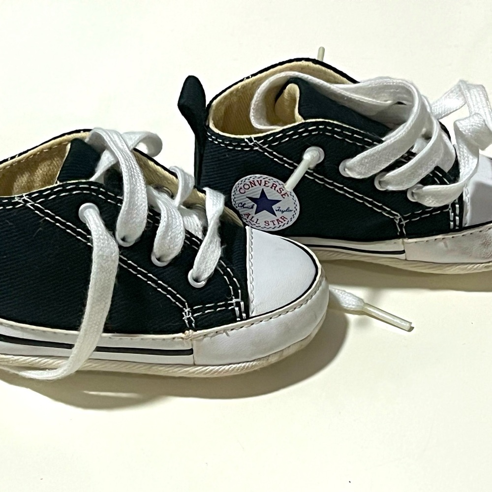 Baby Converse Crib Shoes Sz 1